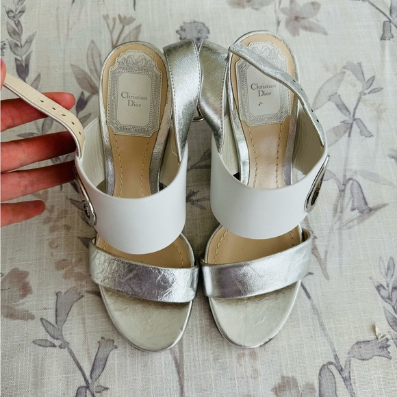Authentic Dior White/Silver Leather CD Block Heel
Ankle Strap Sandals Sz 36 NWOT - Picture 2 of 6